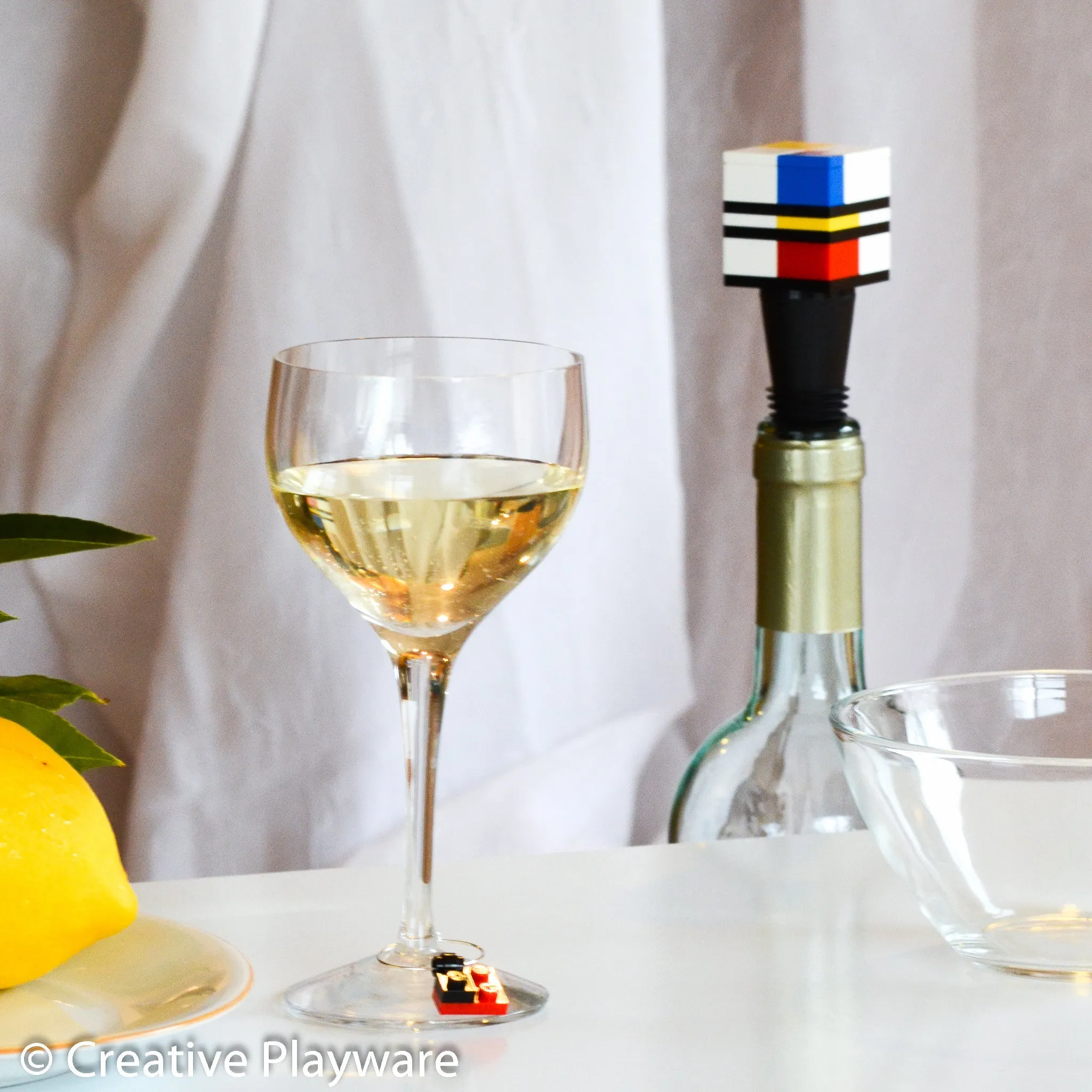 PIET wine stopper. Inspired by Piet Mondrian.