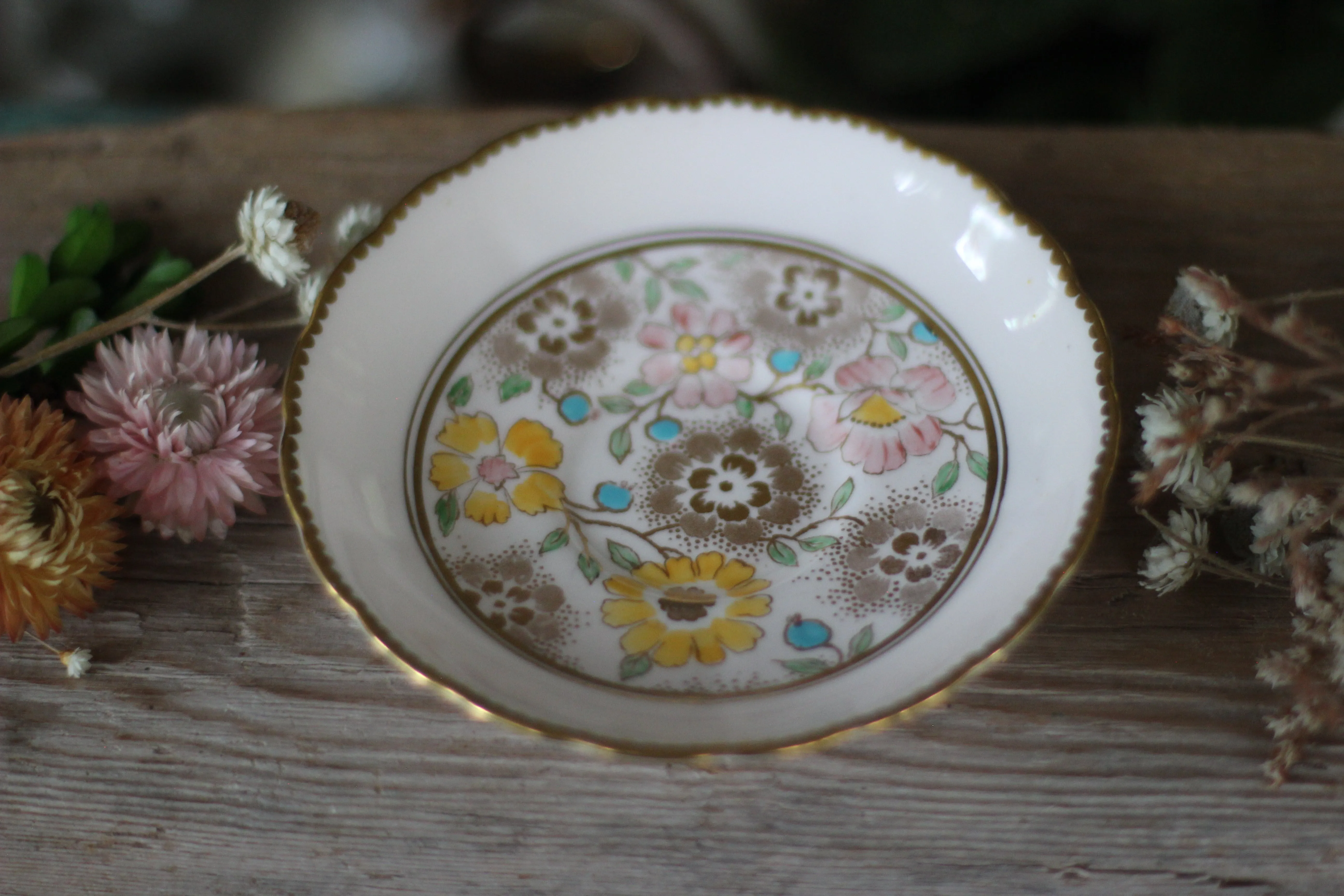 Vintage Pink Floral Plant Tuscan Tea Cup Set