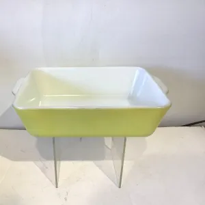 Vintage Pyrex Casserole Dish